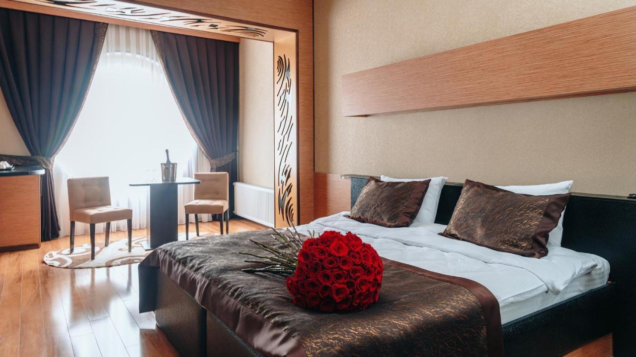 Bayil Breeze Hotel&Restaurant Bakoe Buitenkant foto